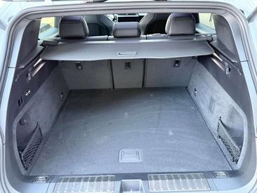 Porsche Cayenne III — photo 23