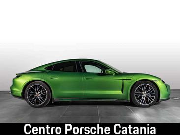 Porsche Taycan 4S — photo 3