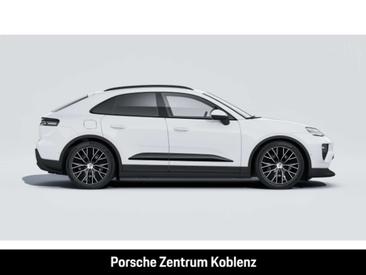 Porsche Macan — photo 6