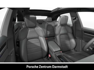 Porsche Macan — photo 12