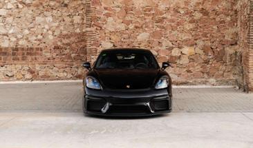 Porsche 718 GT4 GT4 — photo 2