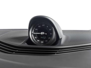 Porsche Taycan 4S — photo 21