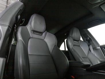Porsche Macan II 4S — photo 12