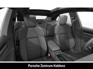 Porsche Macan — photo 12