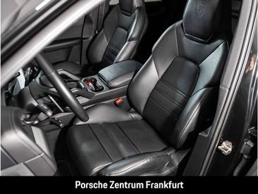Porsche Cayenne II Turbo — photo 12