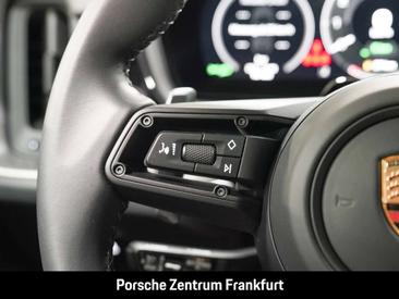 Porsche Cayenne II Turbo Black Edition — photo 17