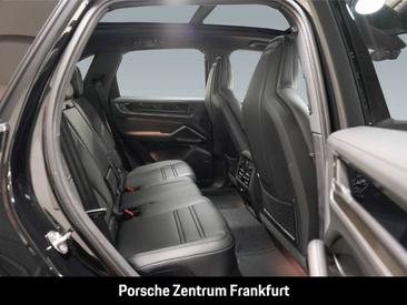 Porsche Cayenne II Turbo Black Edition — photo 26
