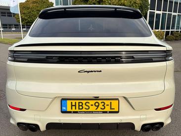 Porsche Cayenne III Base — photo 4