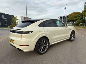 Porsche Cayenne III Base — photo 5