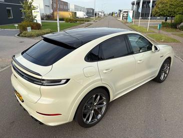 Porsche Cayenne III Base — photo 6