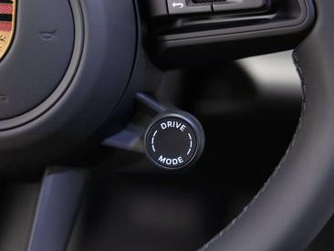 Porsche Macan Electrique — photo 29