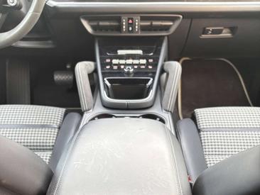 Porsche Cayenne III Base — photo 10