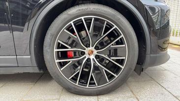 Porsche Macan H2 4S — photo 16