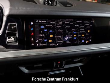 Porsche Cayenne II Turbo — photo 30