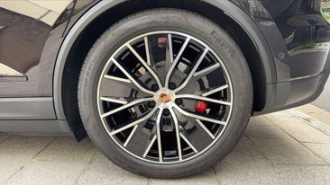 Porsche Macan H2 4S — photo 18