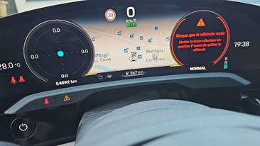 Porsche Taycan Cross Turismo — photo 11