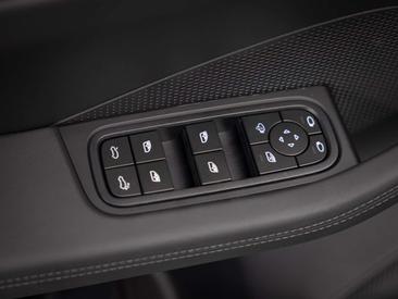 Porsche Macan Electrique — photo 38