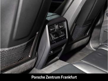 Porsche Cayenne II Turbo — photo 34