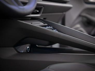 Porsche Macan Electrique — photo 41