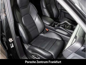 Porsche Cayenne II Turbo — photo 39