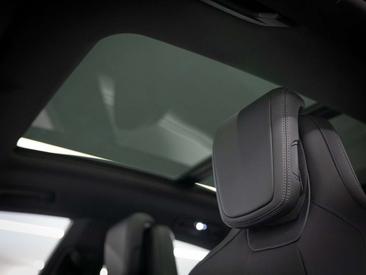 Porsche Macan Electrique — photo 47