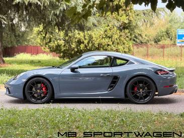 Porsche 718 Cayman S — photo 8