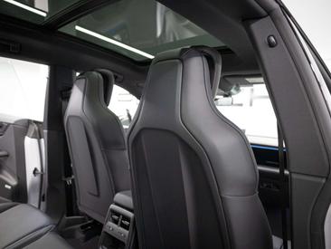 Porsche Macan Electrique — photo 48