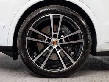 Porsche Cayenne II E-Hybrid — photo 7