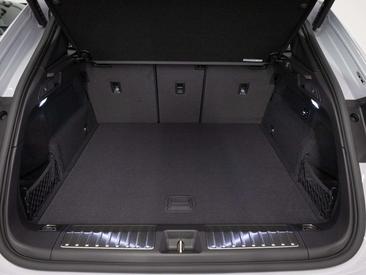 Porsche Macan Electrique — photo 50