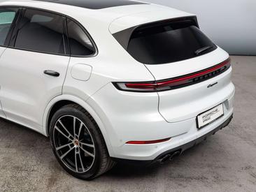 Porsche Cayenne II E-Hybrid — photo 9