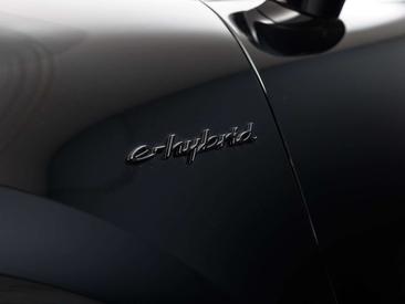Porsche Cayenne II Turbo — photo 7