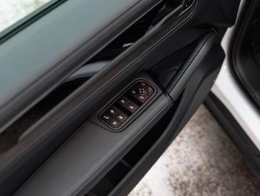 Porsche Cayenne II E-Hybrid — photo 15