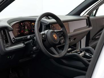 Porsche Cayenne II E-Hybrid — photo 17