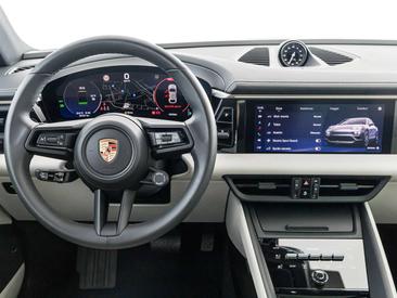 Porsche Macan Electrique — photo 17