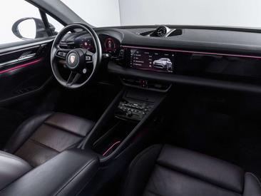 Porsche Macan Electrique — photo 10