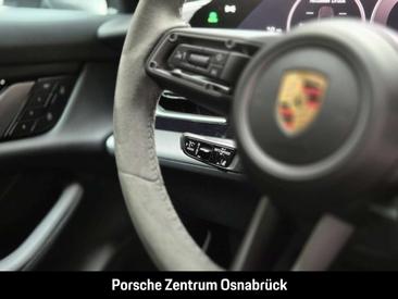 Porsche Taycan 4S — photo 22