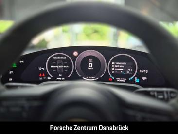 Porsche Taycan 4S — photo 23