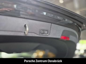 Porsche Taycan 4S — photo 32