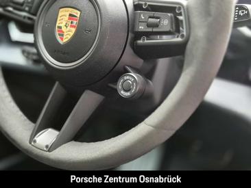 Porsche Taycan 4S — photo 41