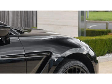 Aston Martin DBX 707 — photo 12