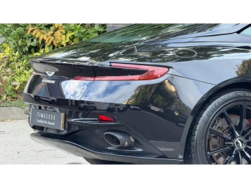 Aston Martin DB11 AMR — photo 8