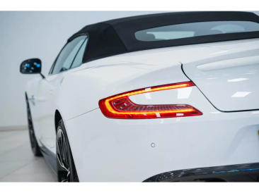Aston Martin Vanquish II Vanquish Volante — photo 10