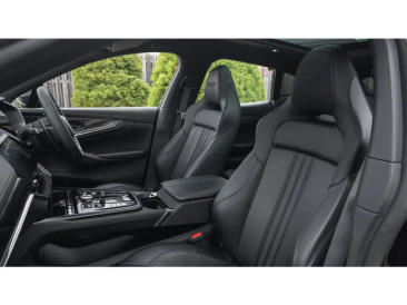 Aston Martin DBX 707 — photo 19