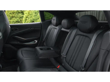 Aston Martin DBX 707 — photo 21