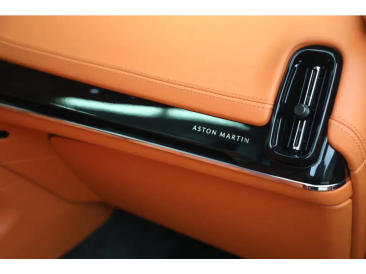 Aston Martin DBX 707 SUV — photo 19