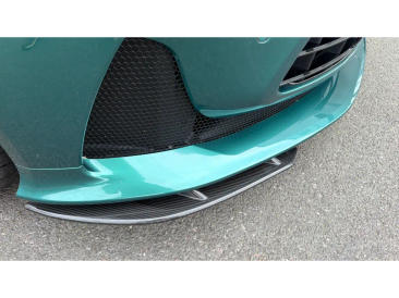 Aston Martin DB12 V8 Coupe — photo 18