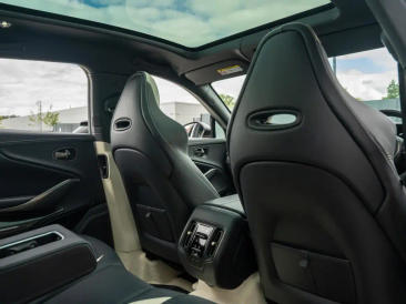 Aston Martin DBX 707 — photo 21