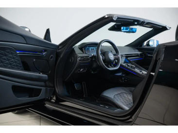 Aston Martin DB12 Volante 4.0 V8 B&W — photo 11