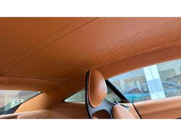 Aston Martin DB12 V8 Coupe — photo 30
