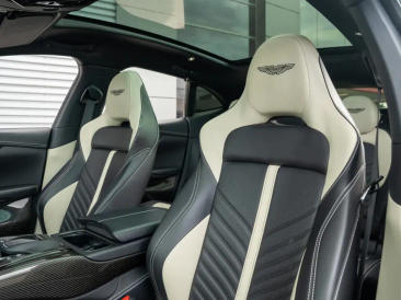 Aston Martin DBX 707 — photo 31